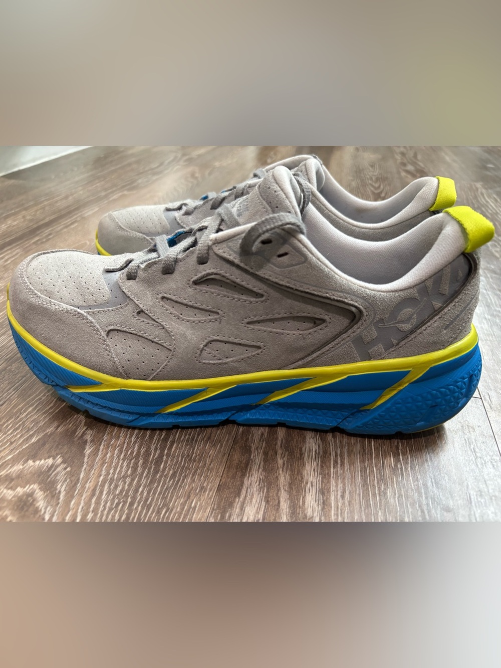 Hoka One One Clifton L Wildleder Lunar Rock Diva Blau unisex W 11.5 M 10.5